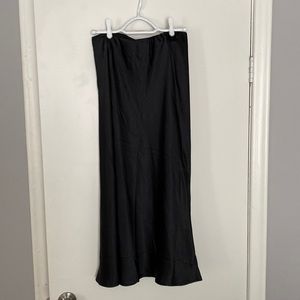 Black slip skirt